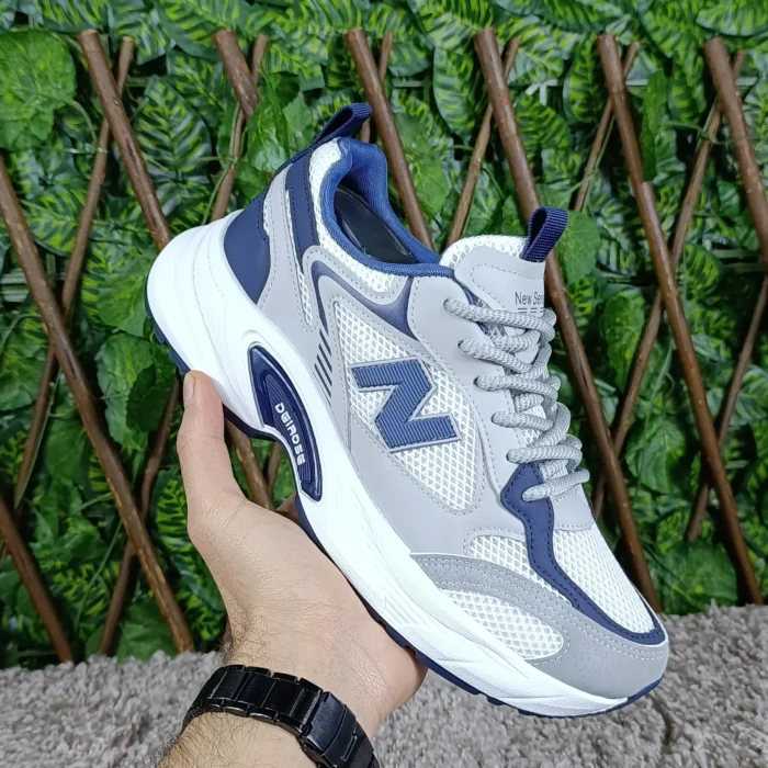 NEW BALANCE 530 - Image 1